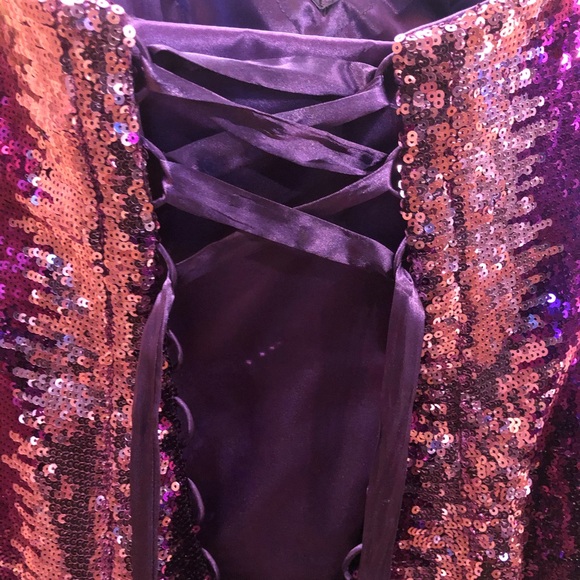 Prom Dress - Picture 2 of 8